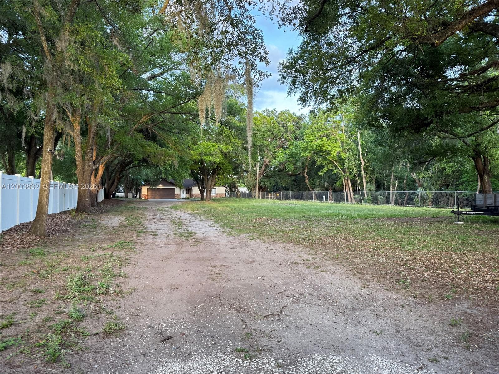 3437 Westmoreland Dr