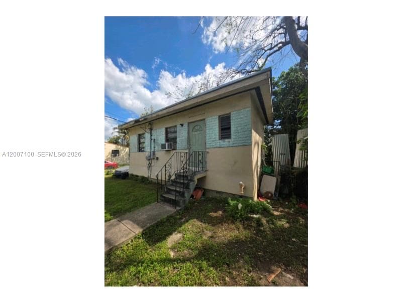 7803 NW Miami Pl