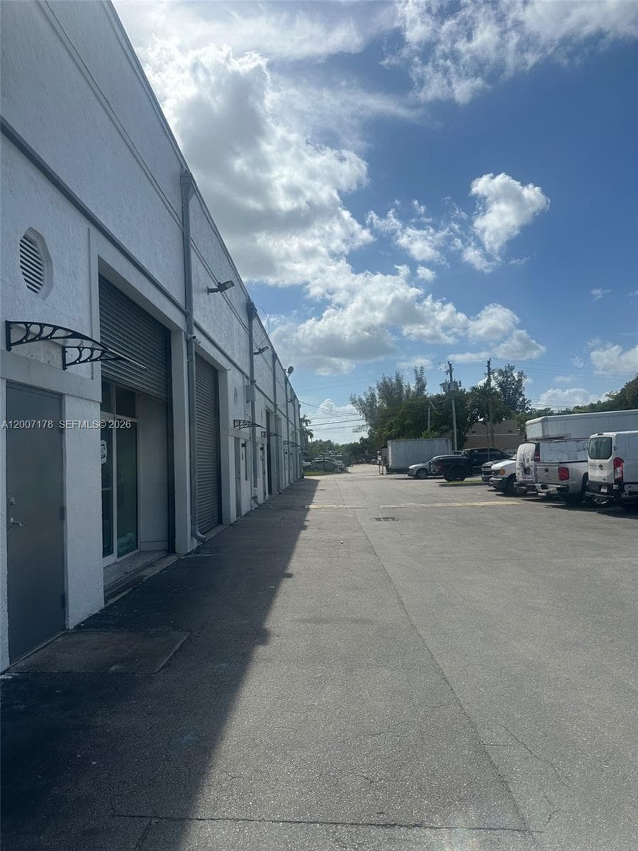 12101 NW 98th Ave