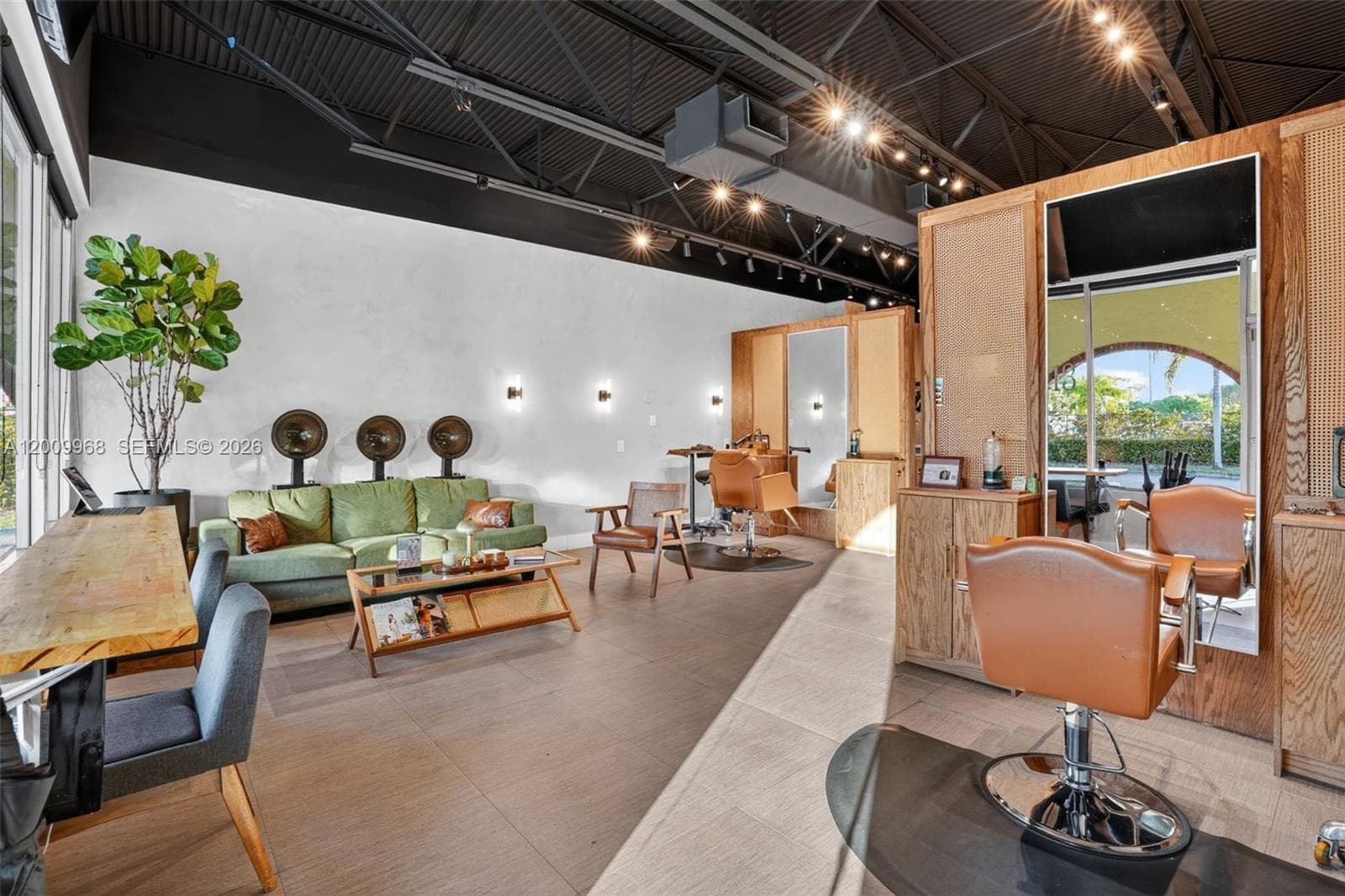 Turnkey Beauty Salon & Spa For Sale In Palmetto Bay