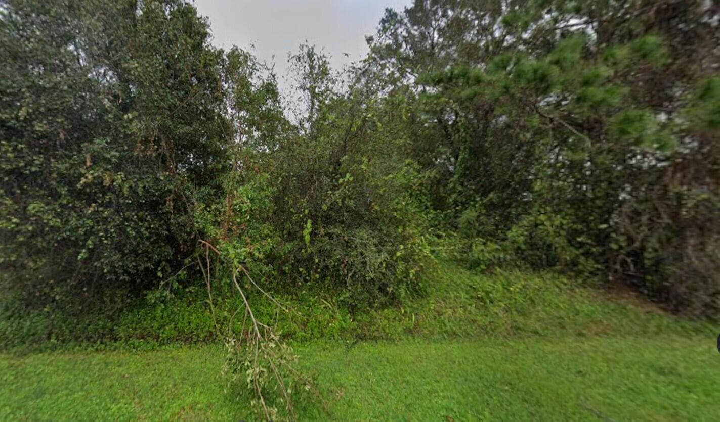 7204 Pensacola Road