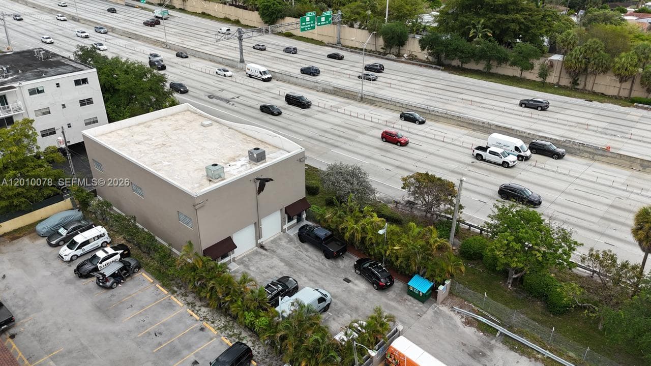 625 NW 121st St