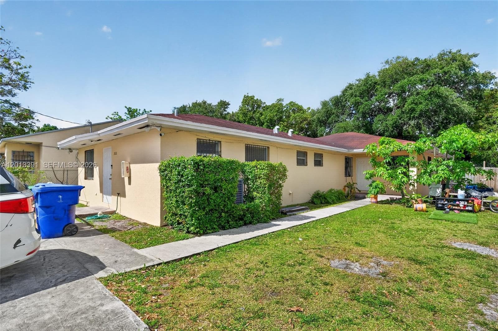 7628 NW 2nd Ct