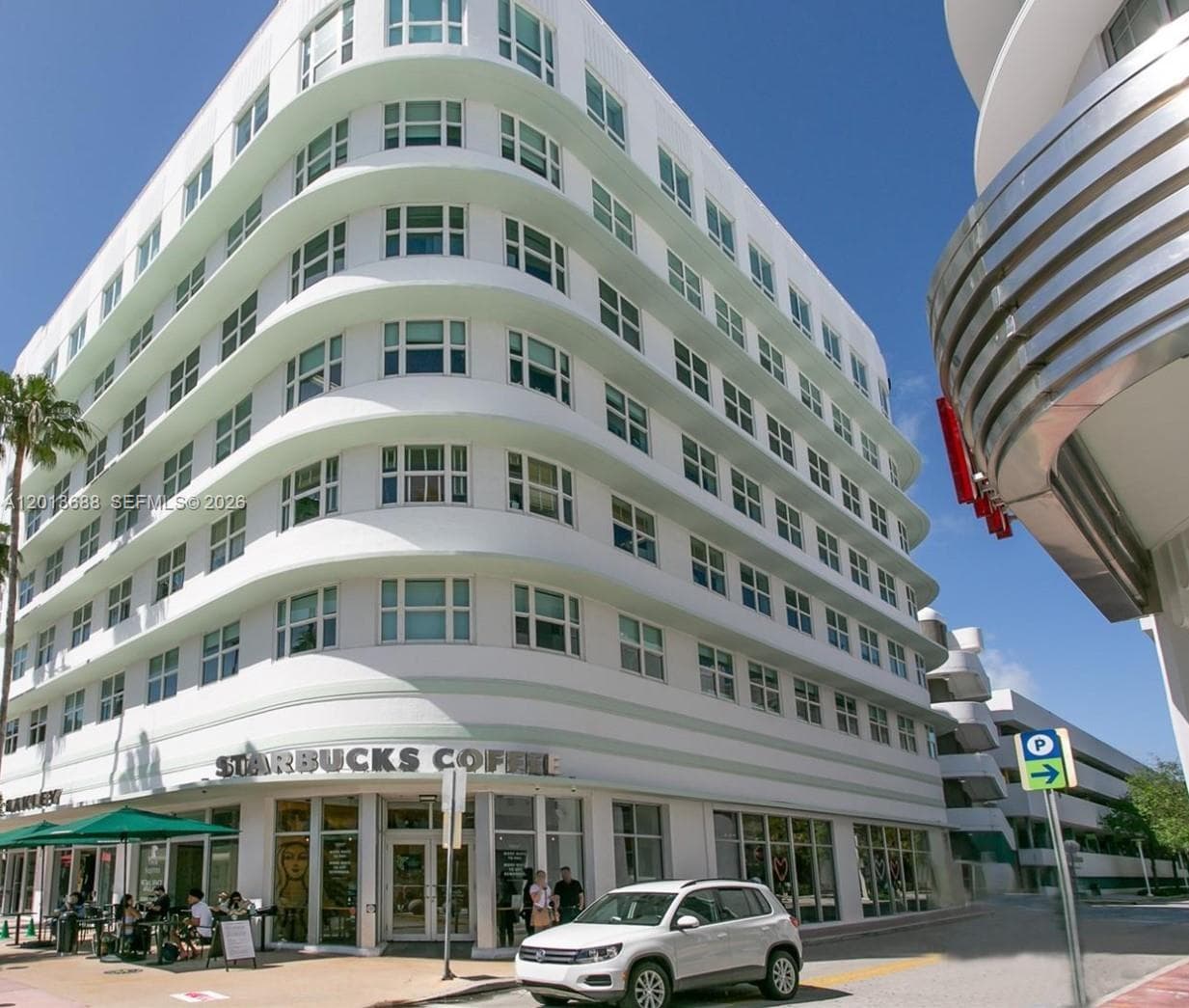 605 Lincoln Rd # 460