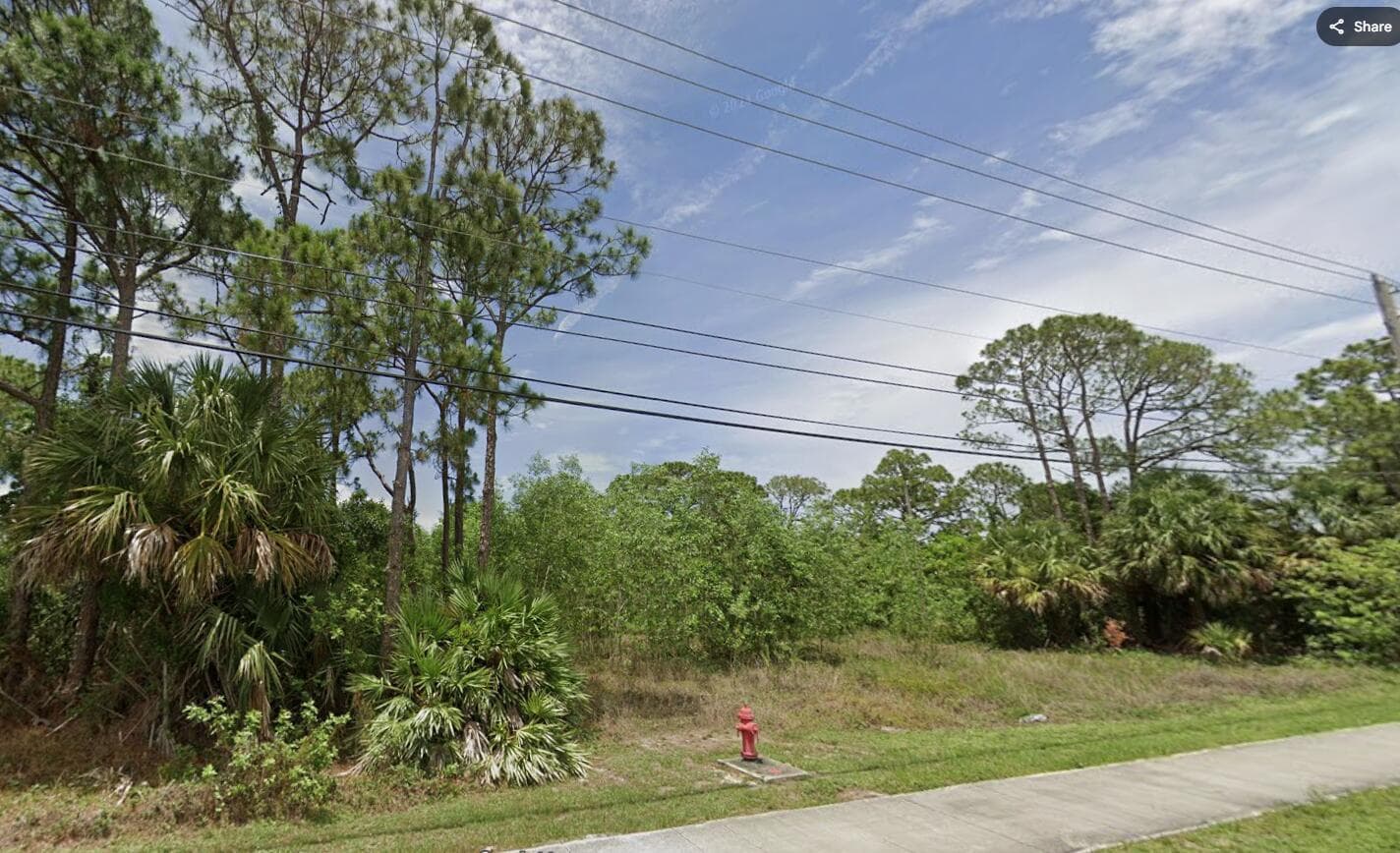325 NW Prima Vista Boulevard