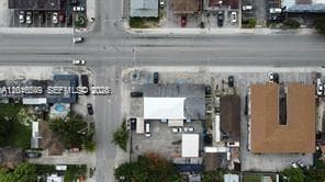 173 E 9th St
