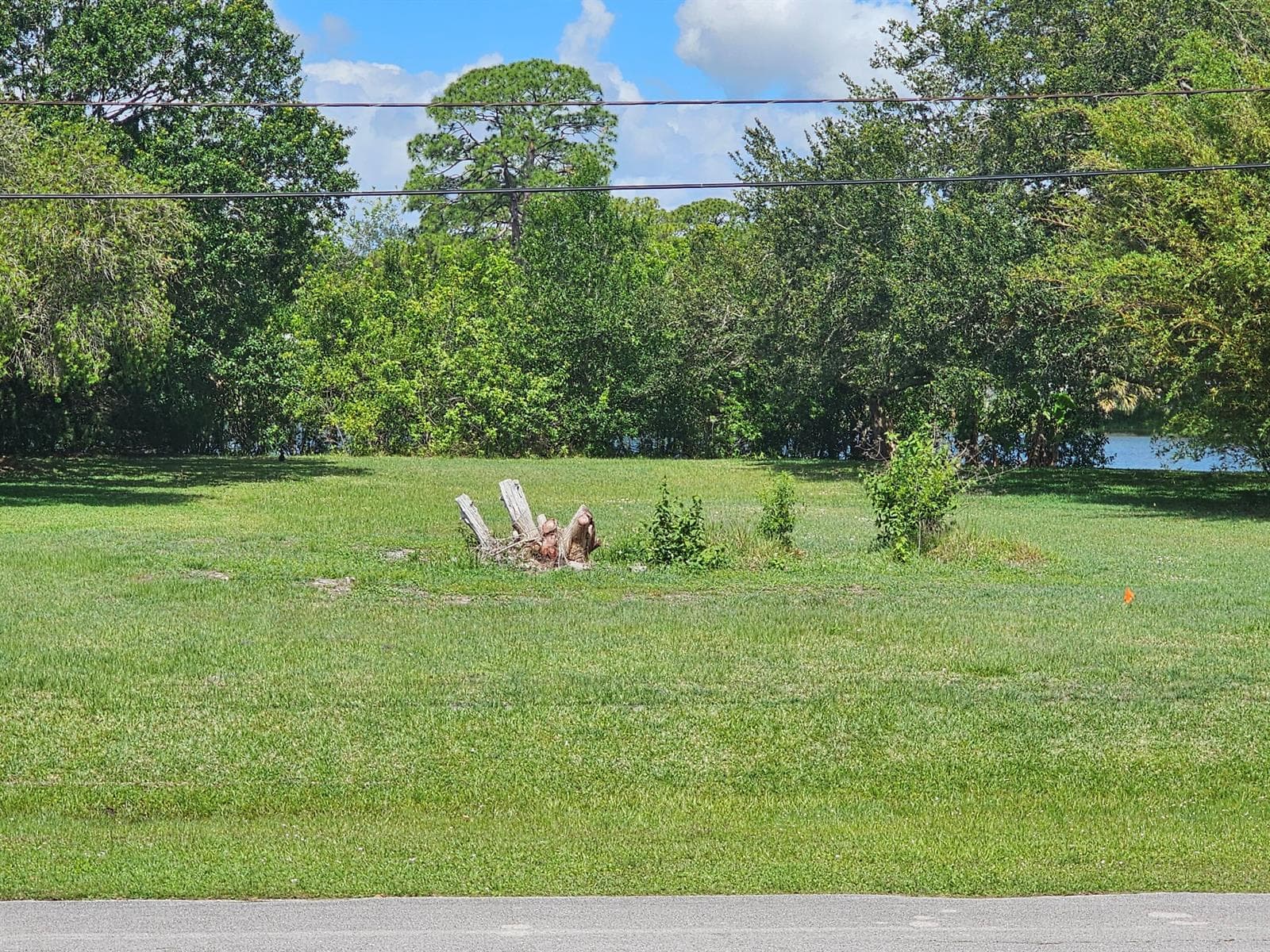 5707 University Lane