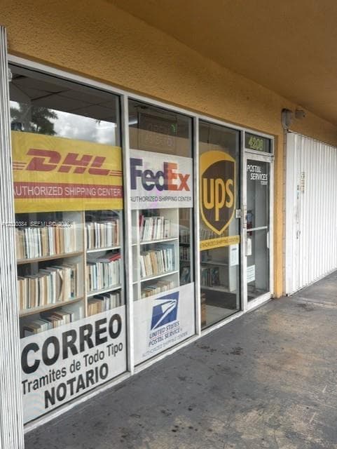 XXXX W 16th Ave