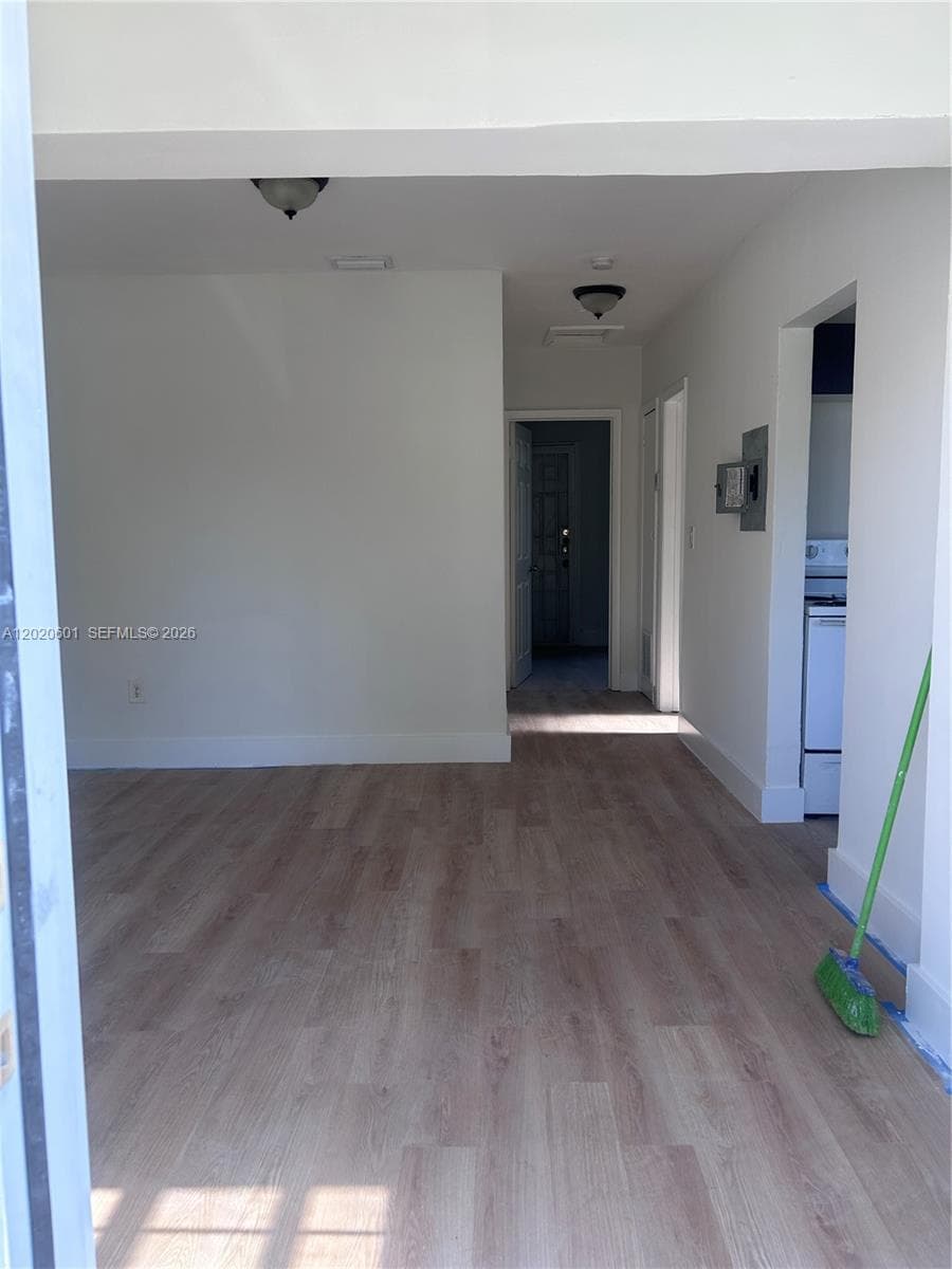1820 NW 73rd St