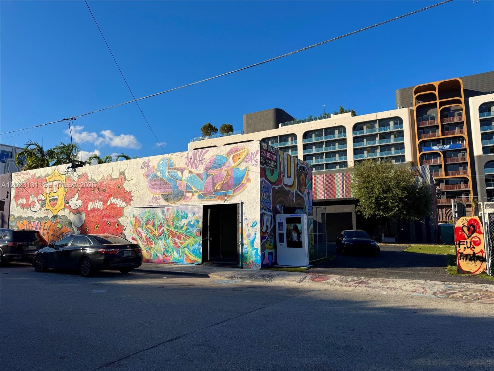 239 NW 26th St