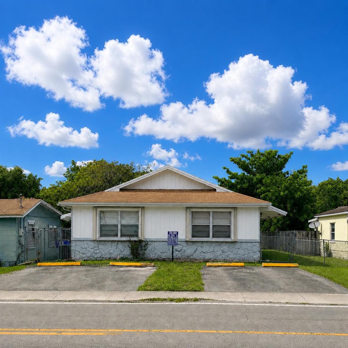 2419-2421 Johnson
