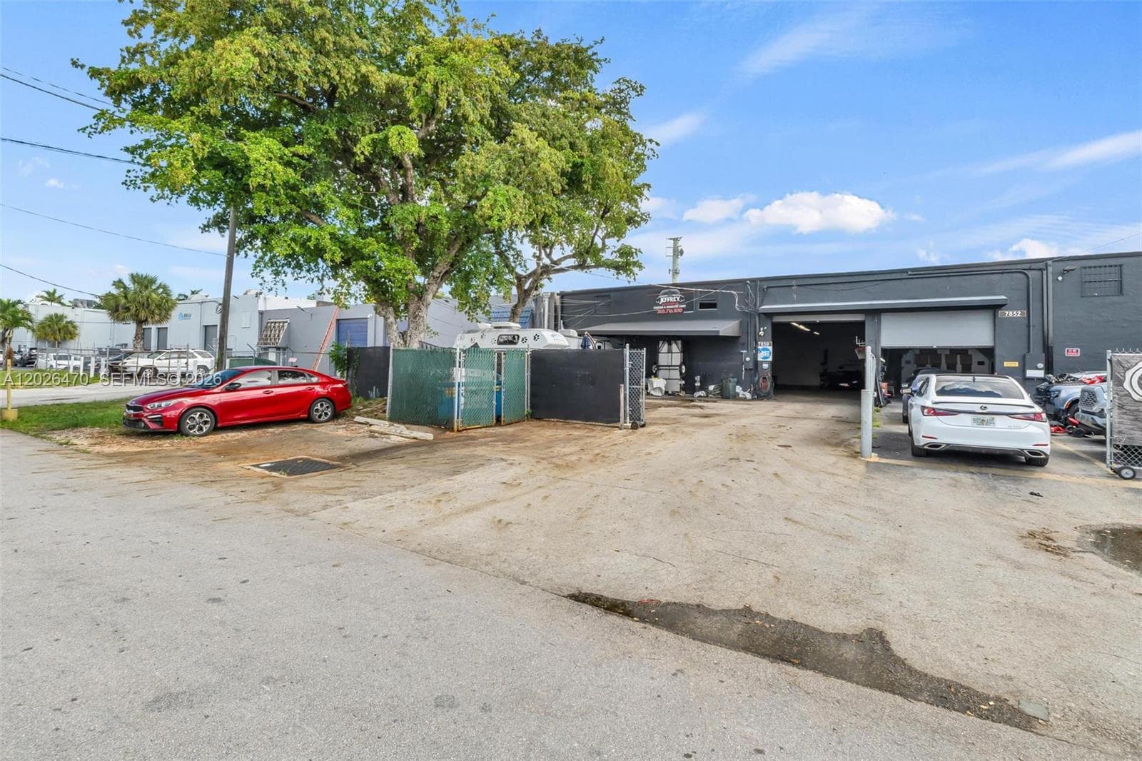 7850 NW 56th St