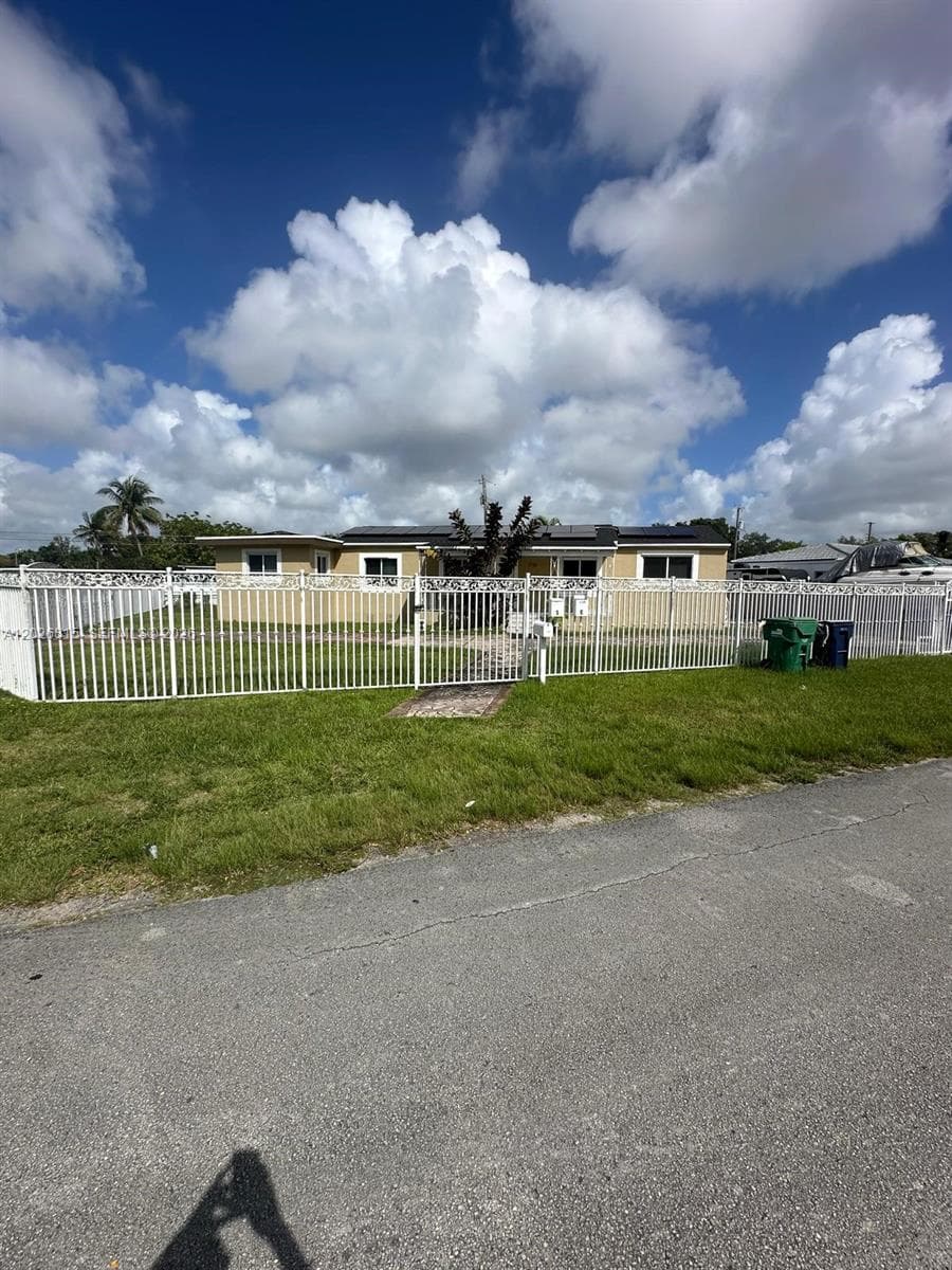 1730 SW 72nd Ct