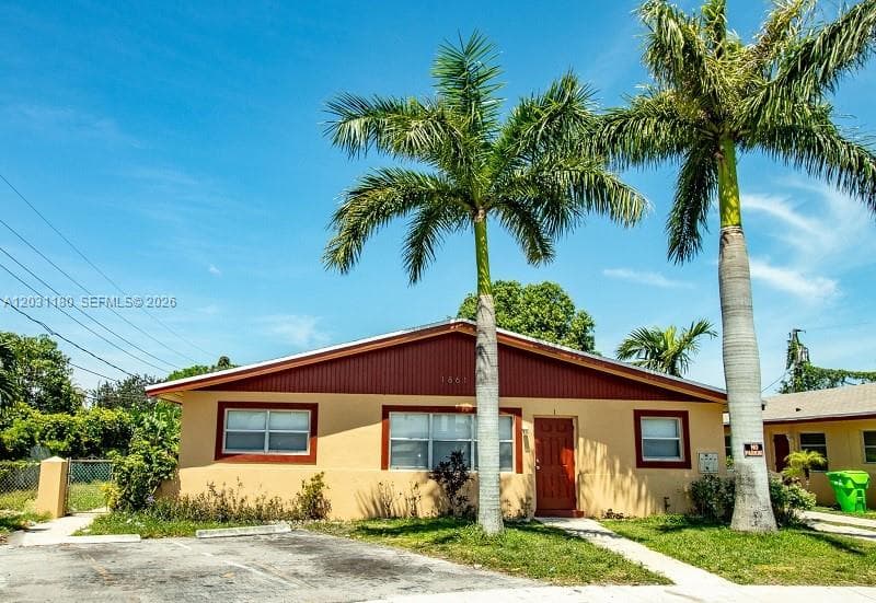 1861 NW 59th Way