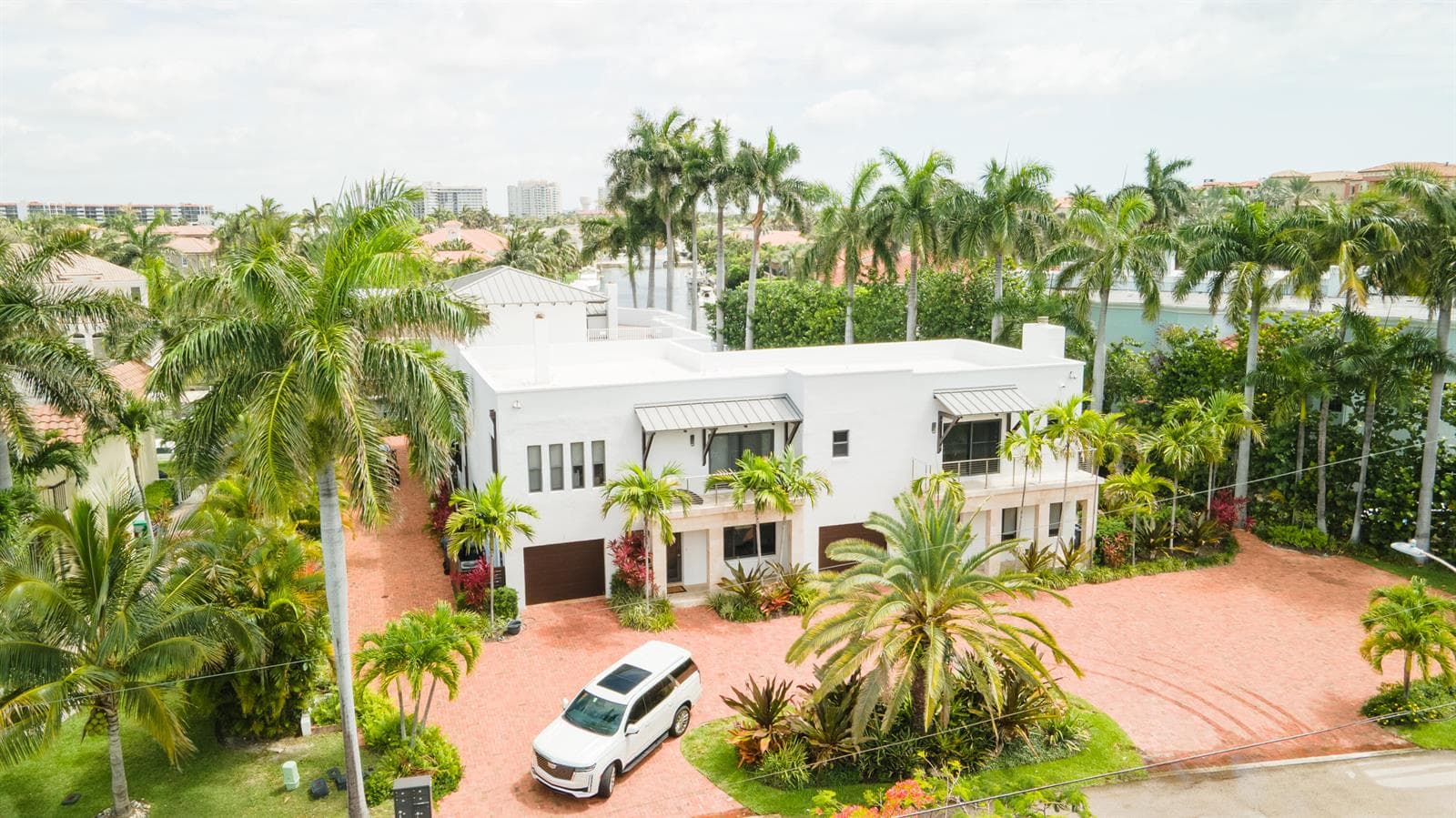 1121 Bel Air Drive