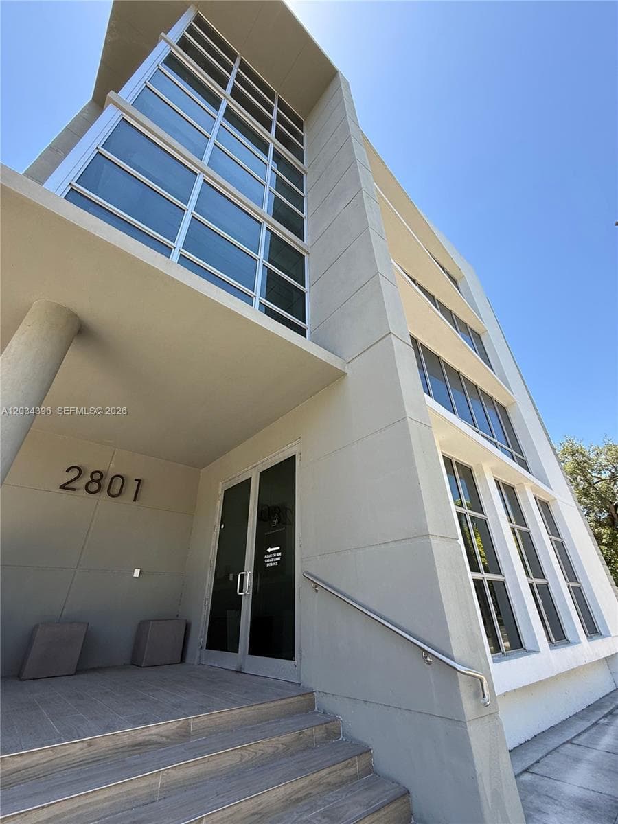 2801 SW 3rd Ave