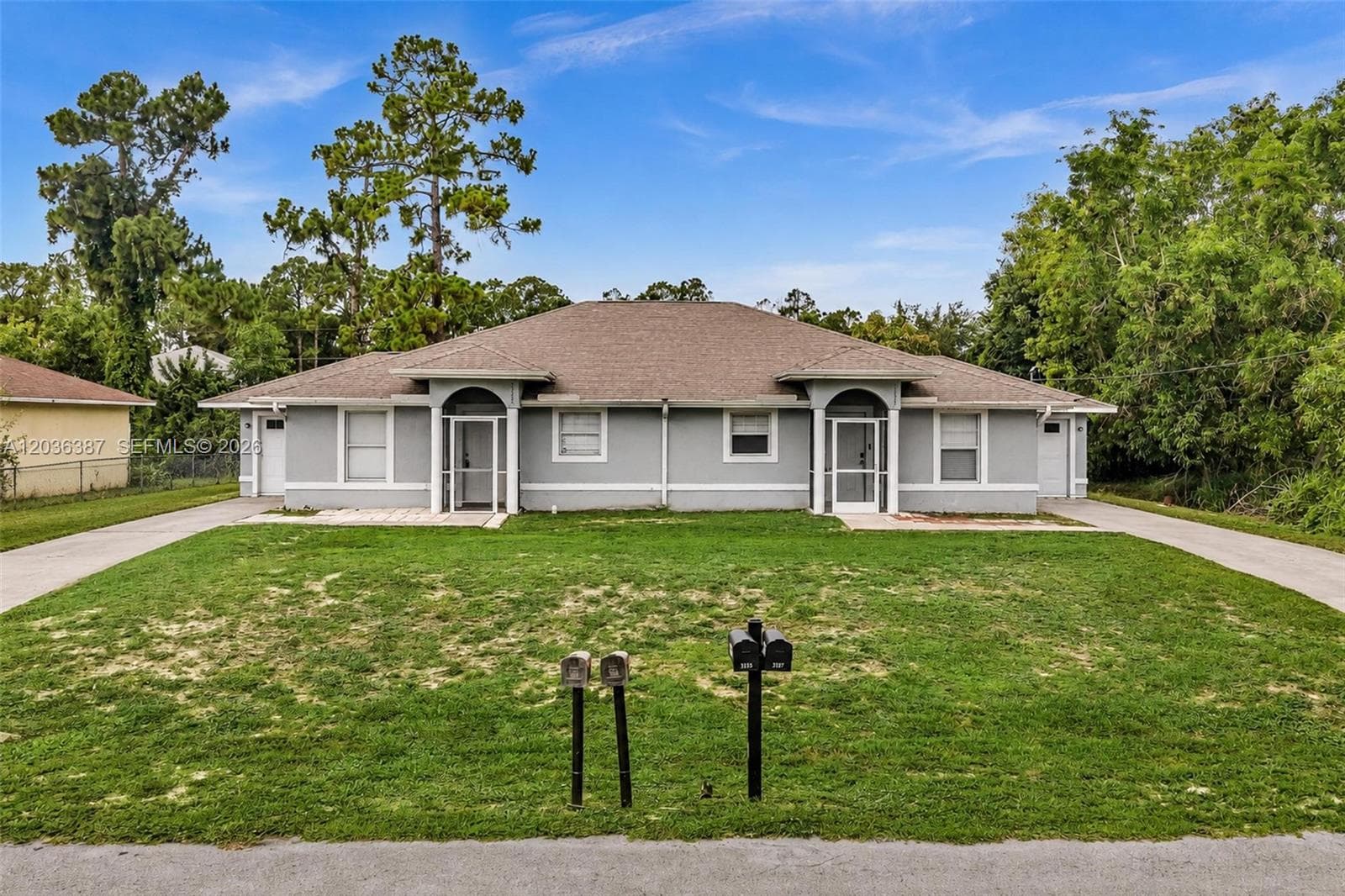 5327 30 ST SW