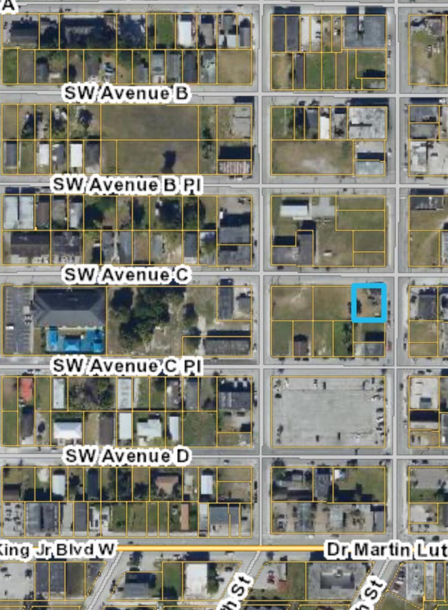 300 SW 5th Street