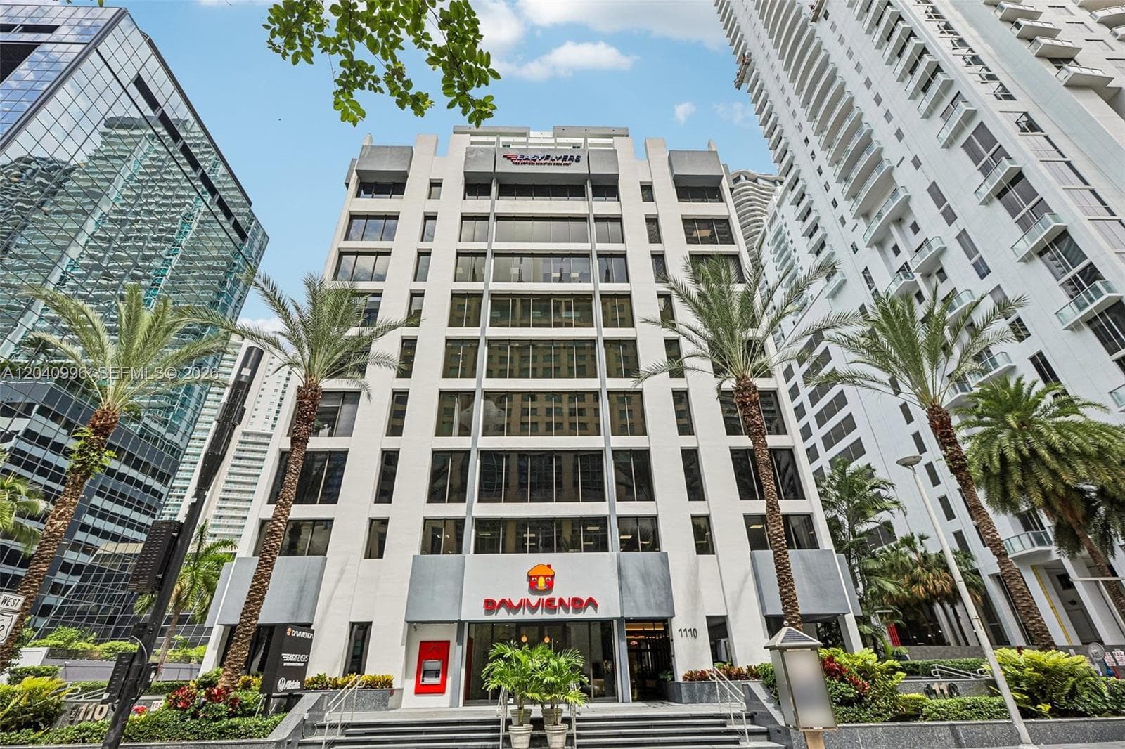1110 Brickell Ave # 512