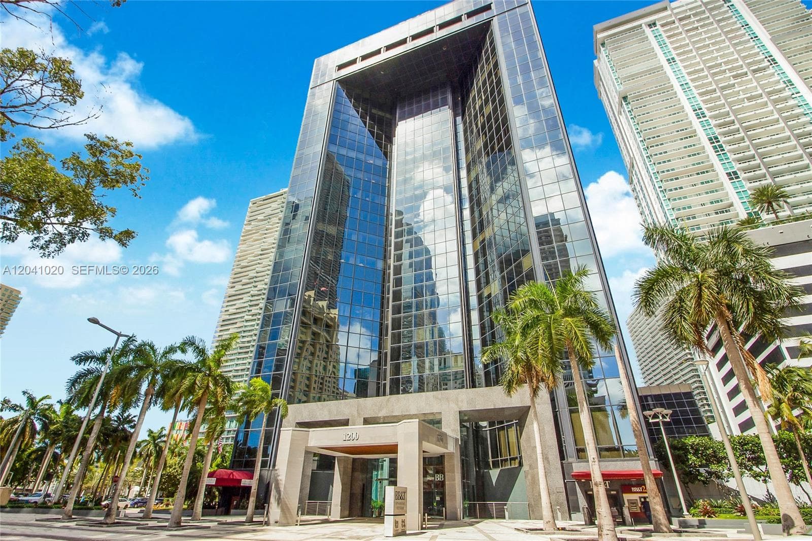 1200 Brickell Ave # D