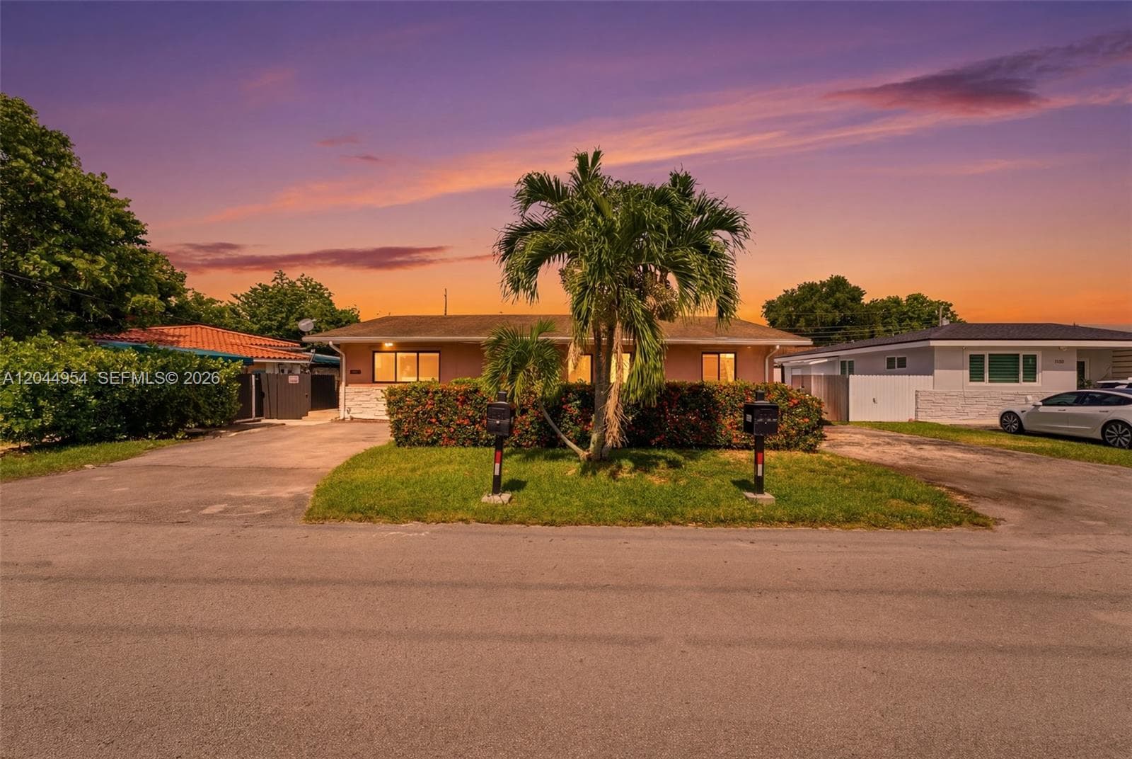 1419 SW 76th Ct
