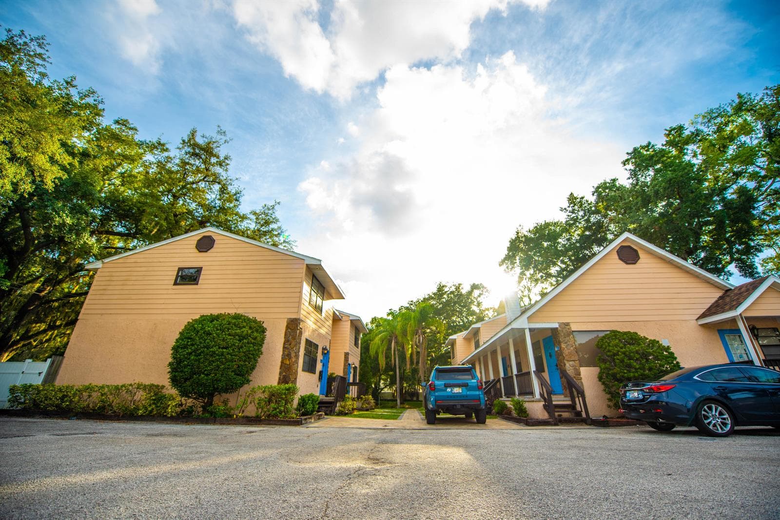 12216 N 59th Street
