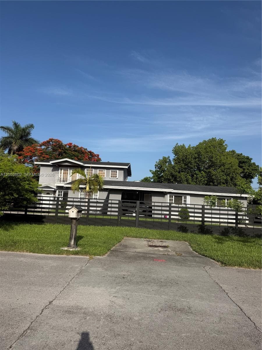 440-442 SW 81st Ave