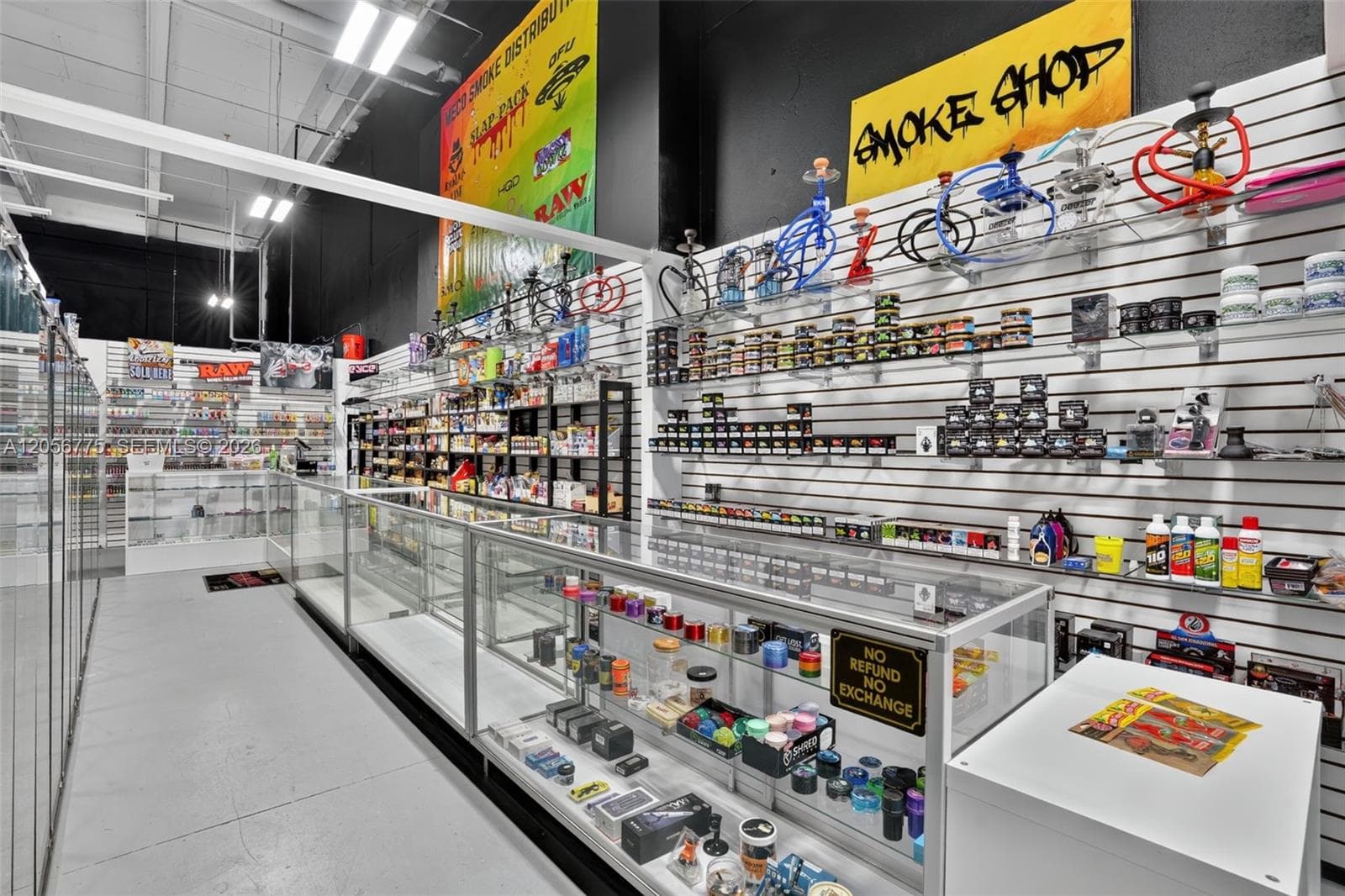 Wholesale, Distribution and Smoke Shop for Sale in Flagler