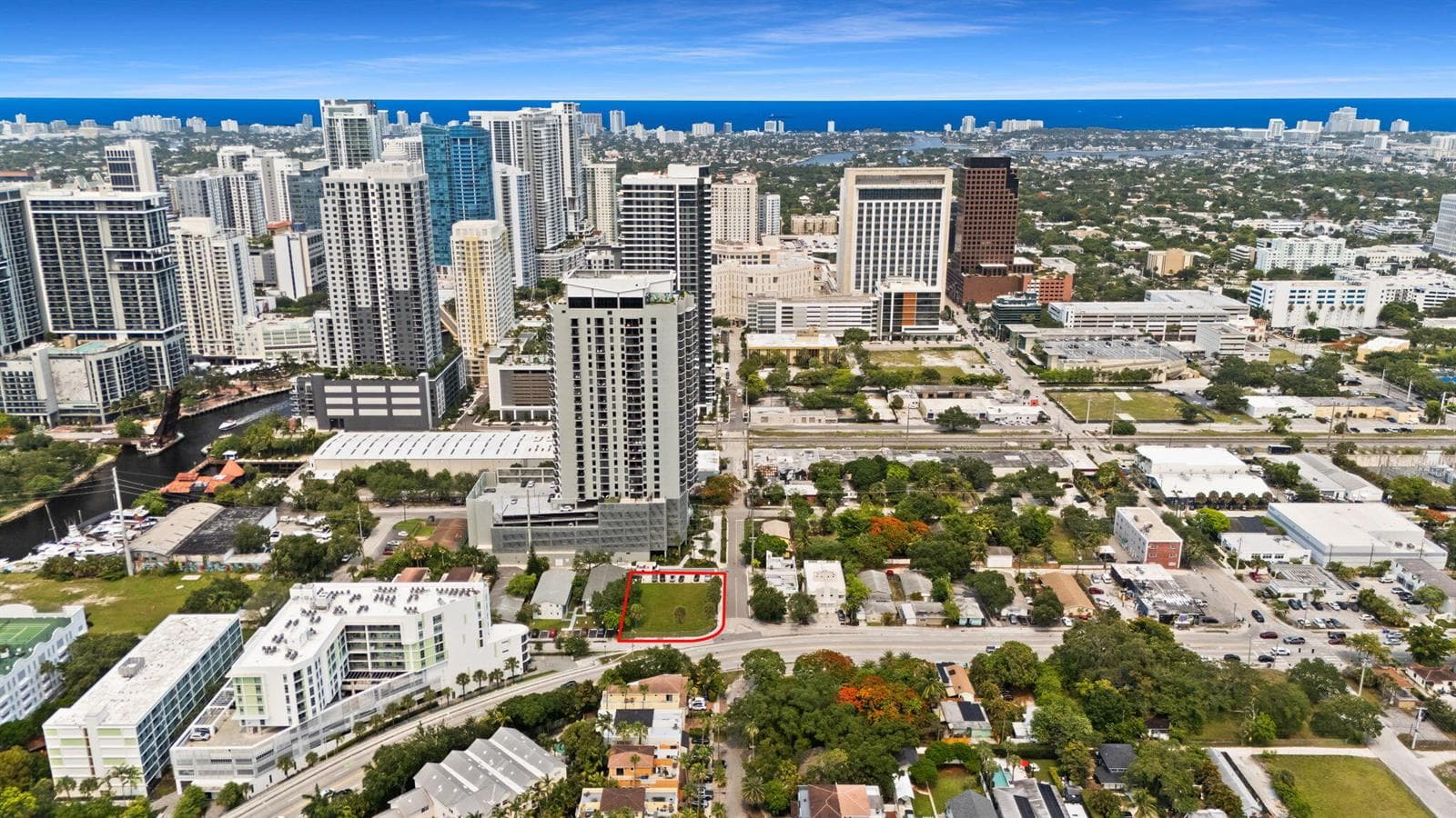 460 SW 4TH Avenue