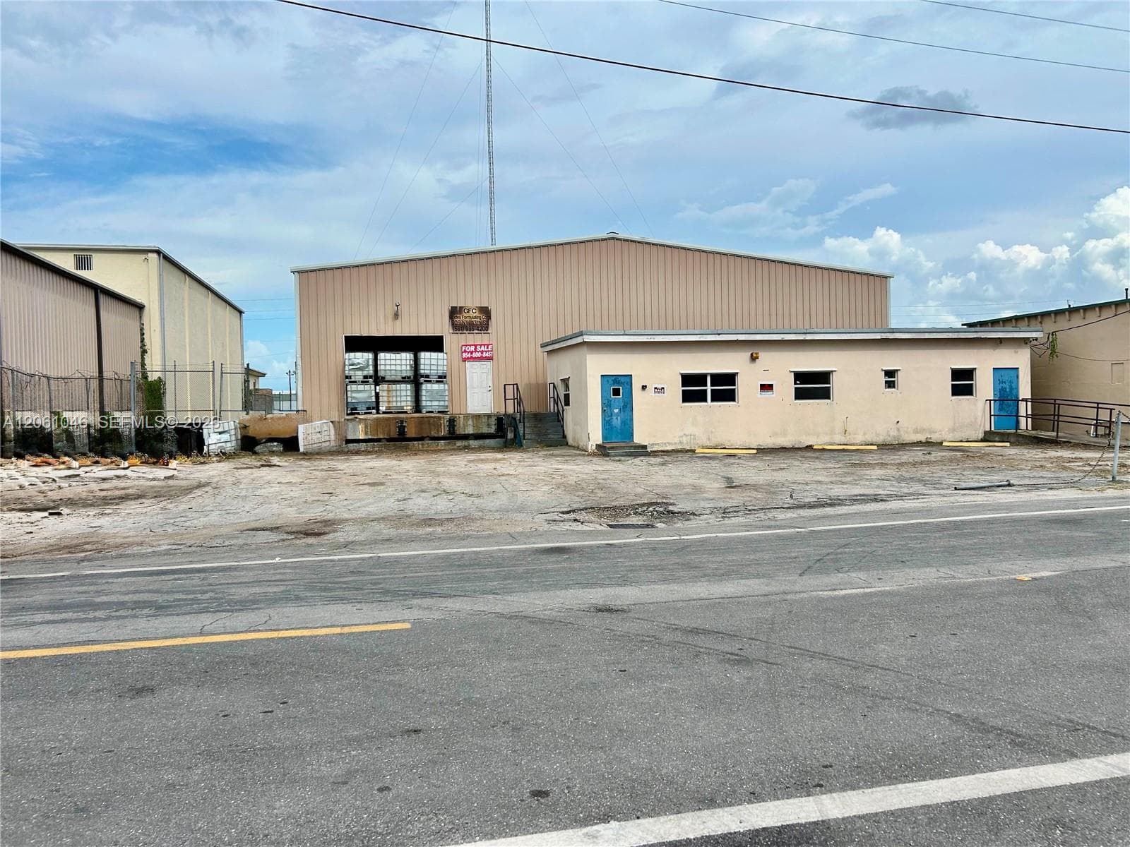 909 NW 13th St