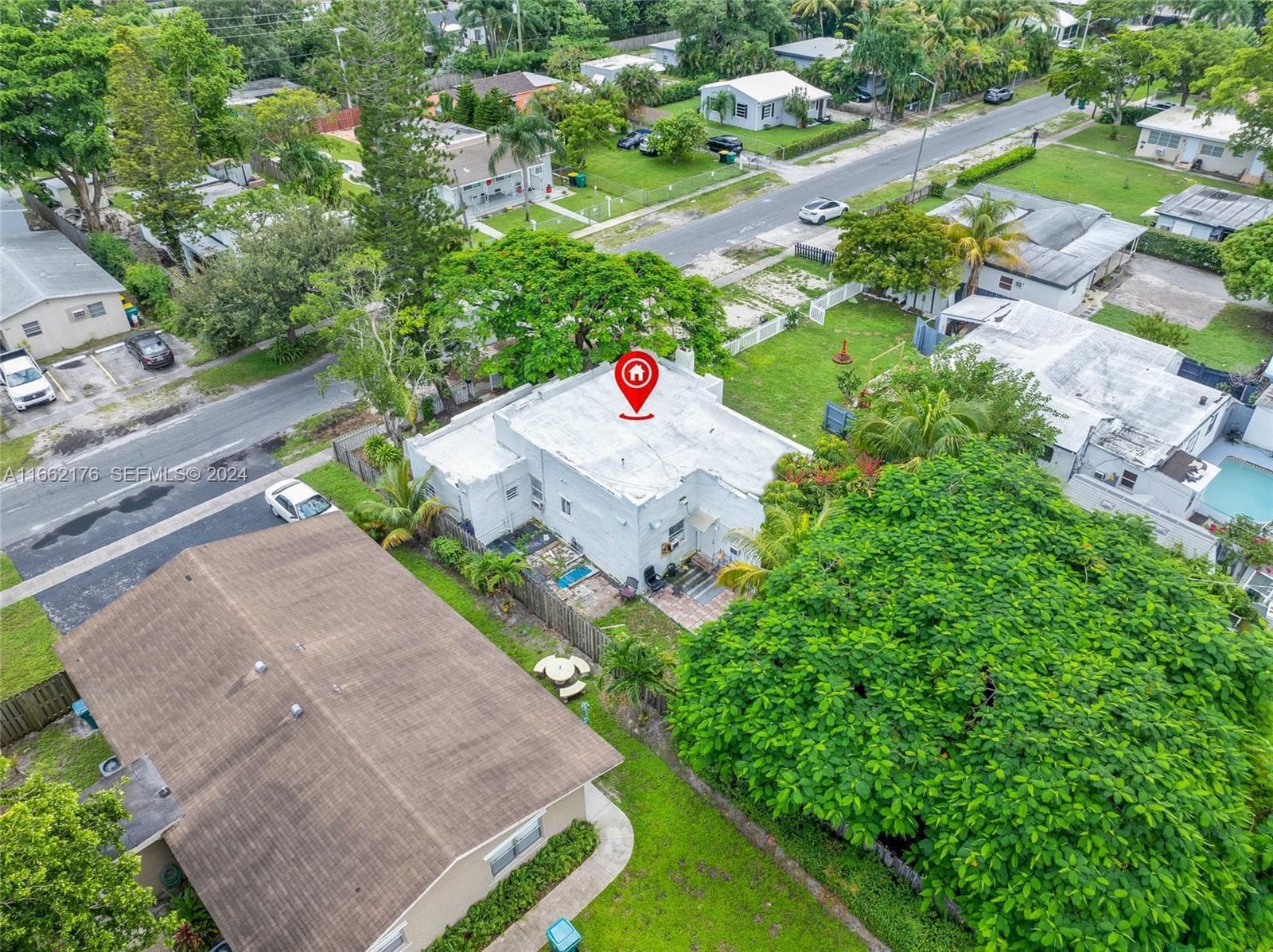 224 SW 14th Street