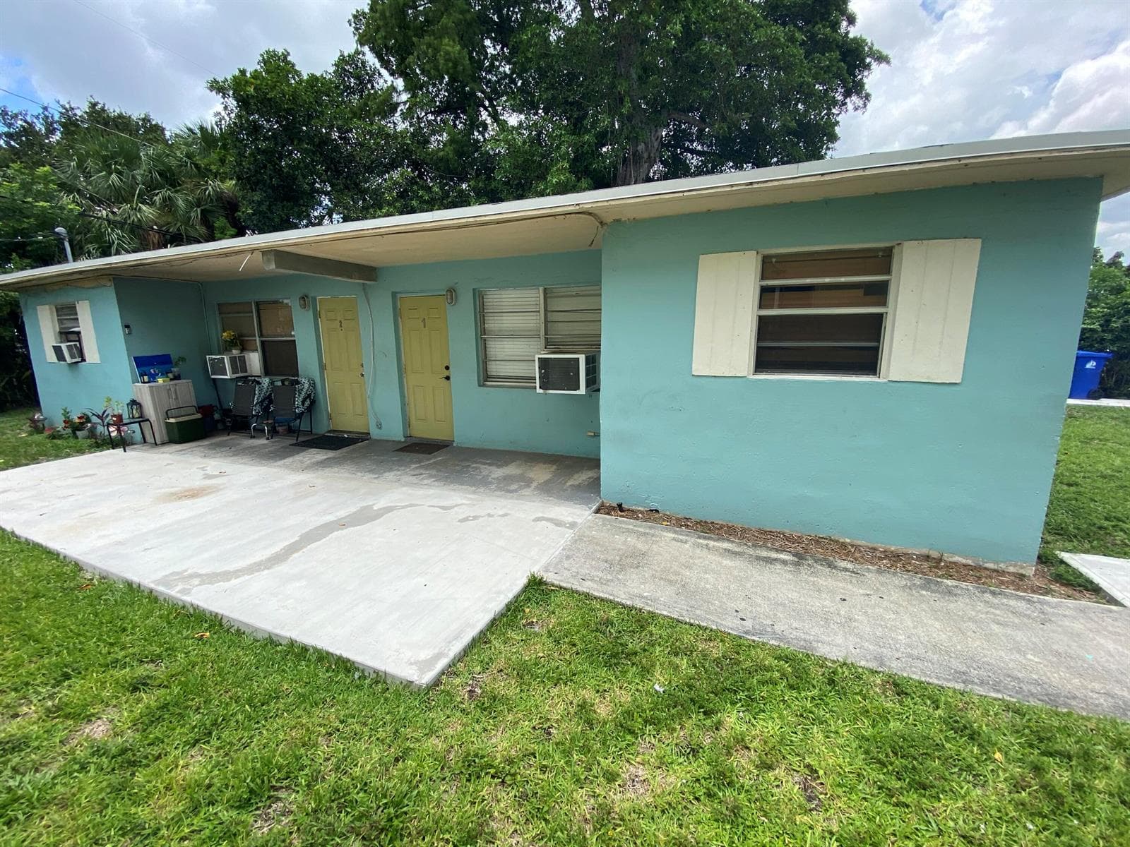 517 NW 15th Terrace