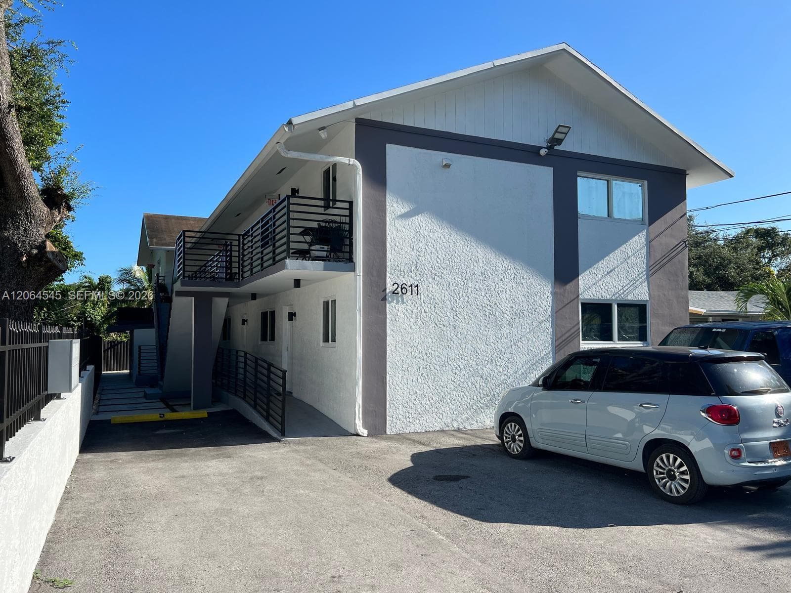 2611 NW 32nd St