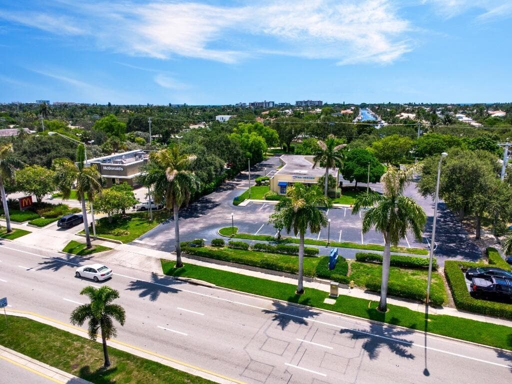 4820 N FEDERAL Highway