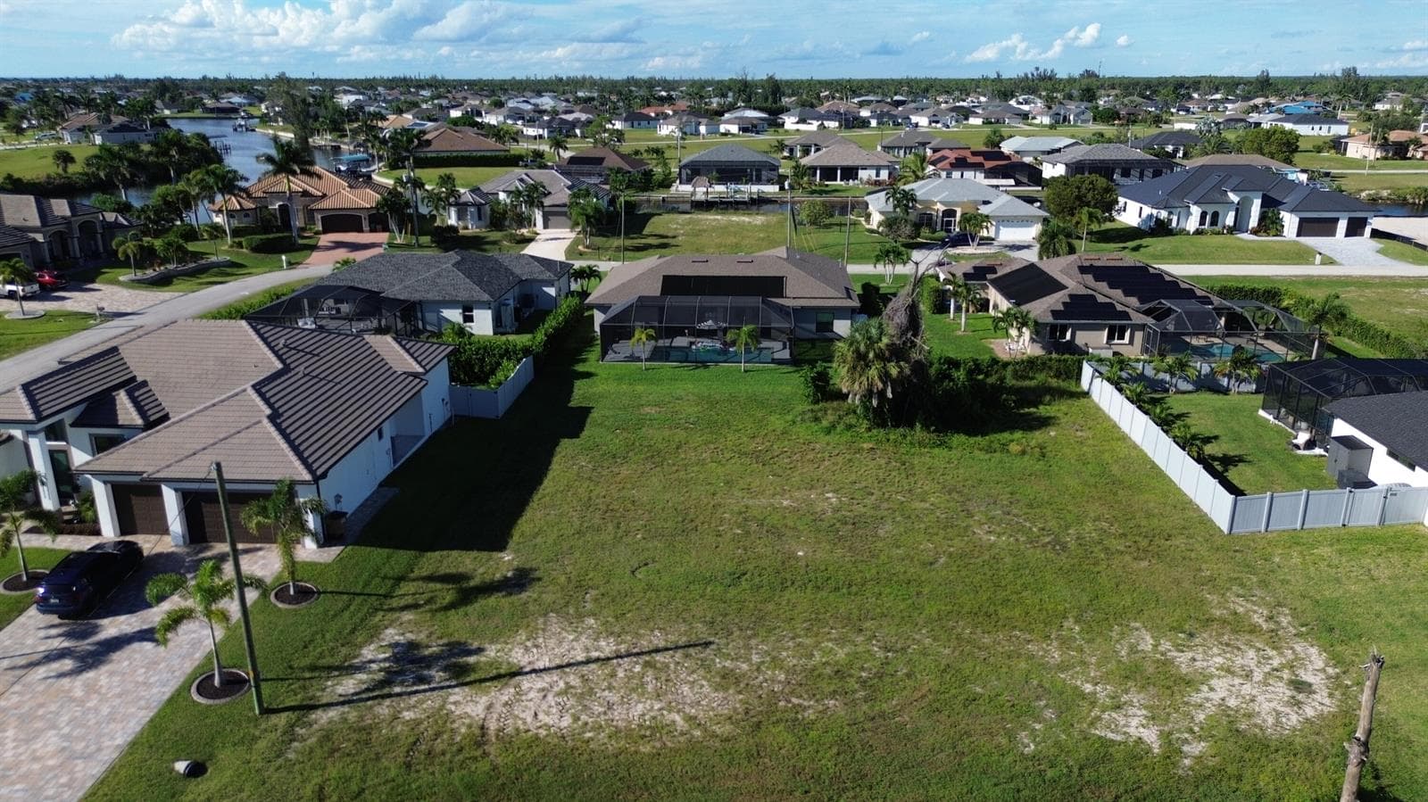 3437 NW 18th Street