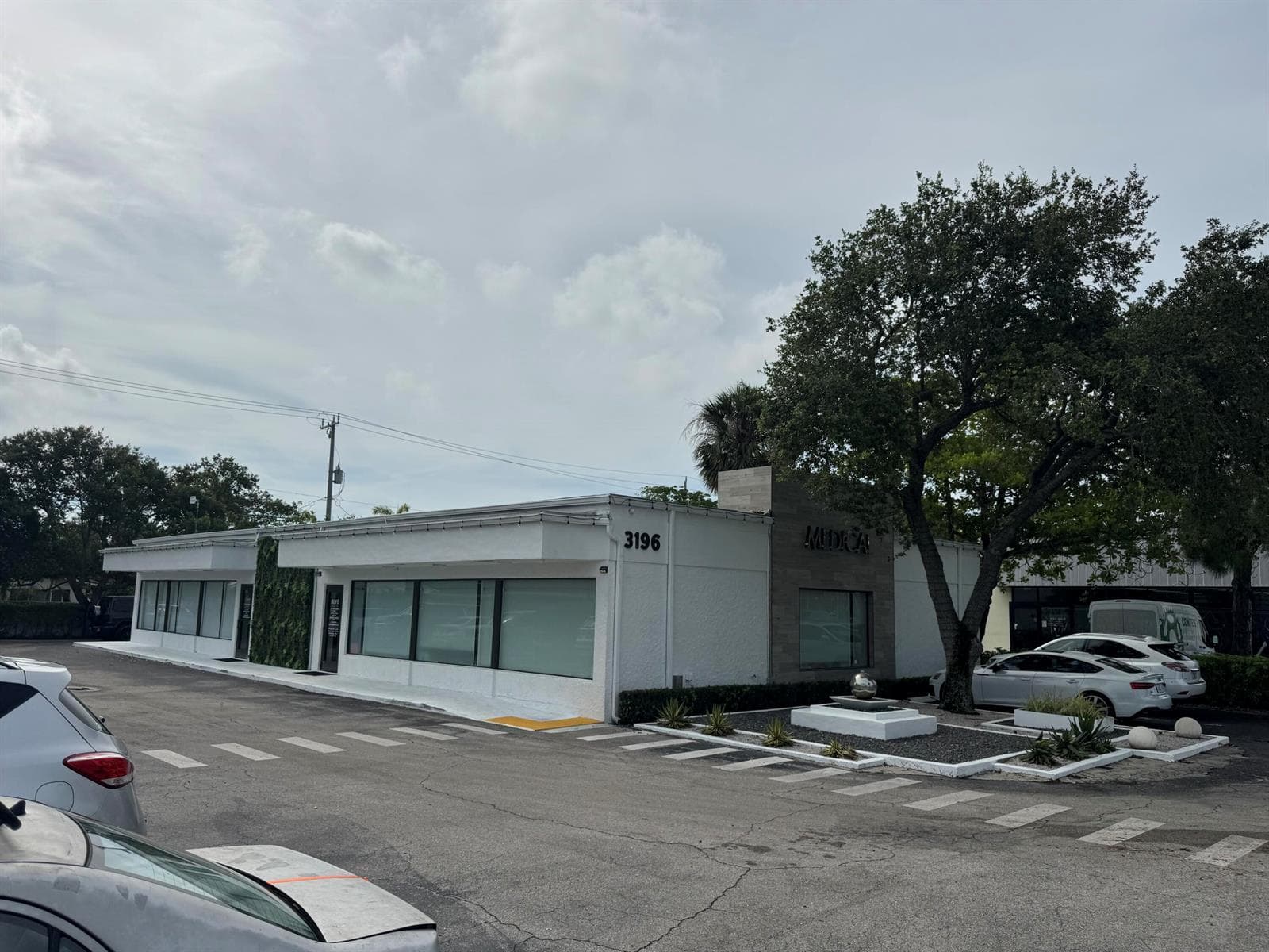3196 N FEDERAL Highway