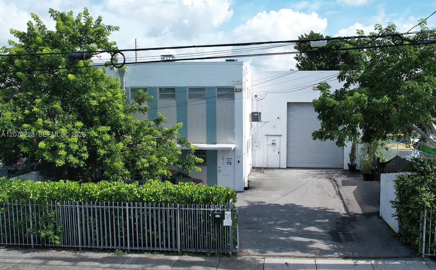 1835 NW 21st Ter