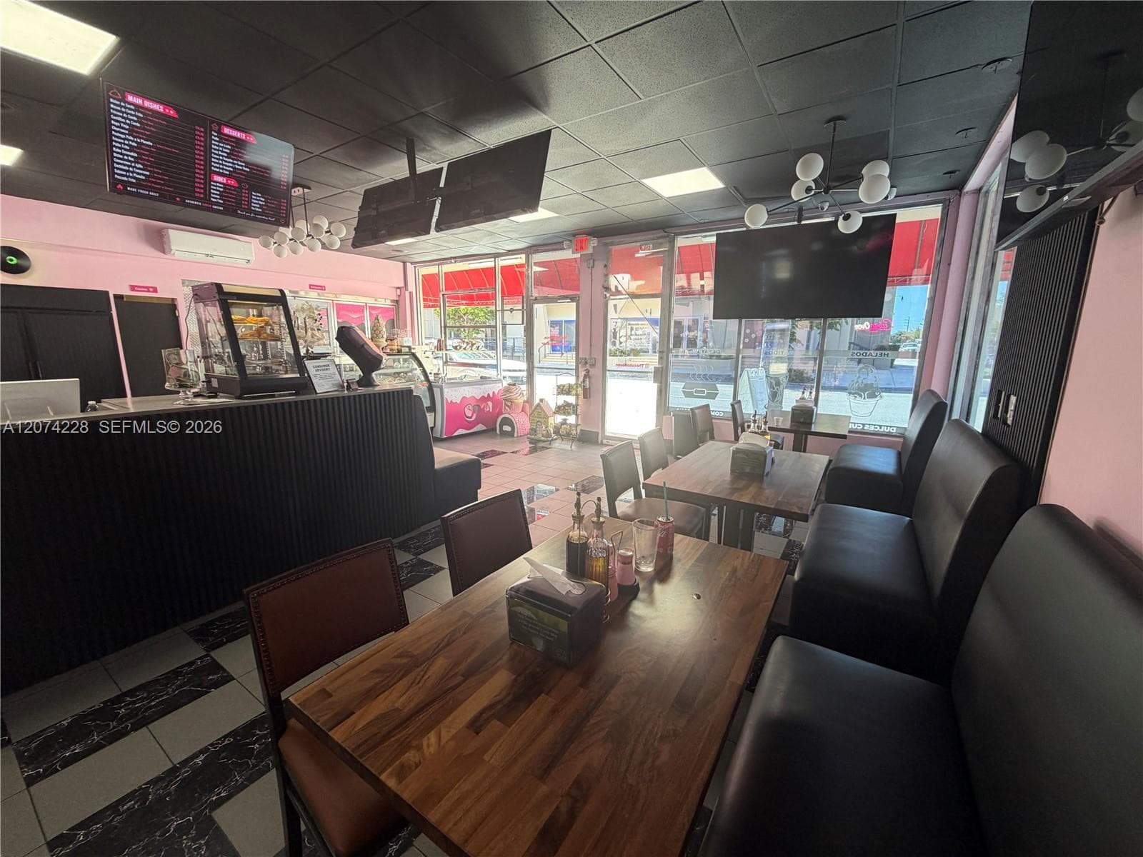 Restaurant E For Sale