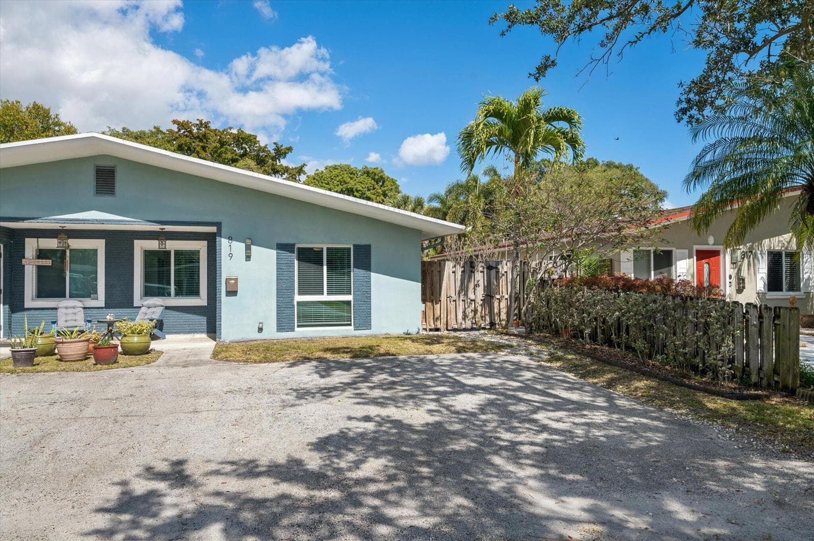 819 SW 13TH Street