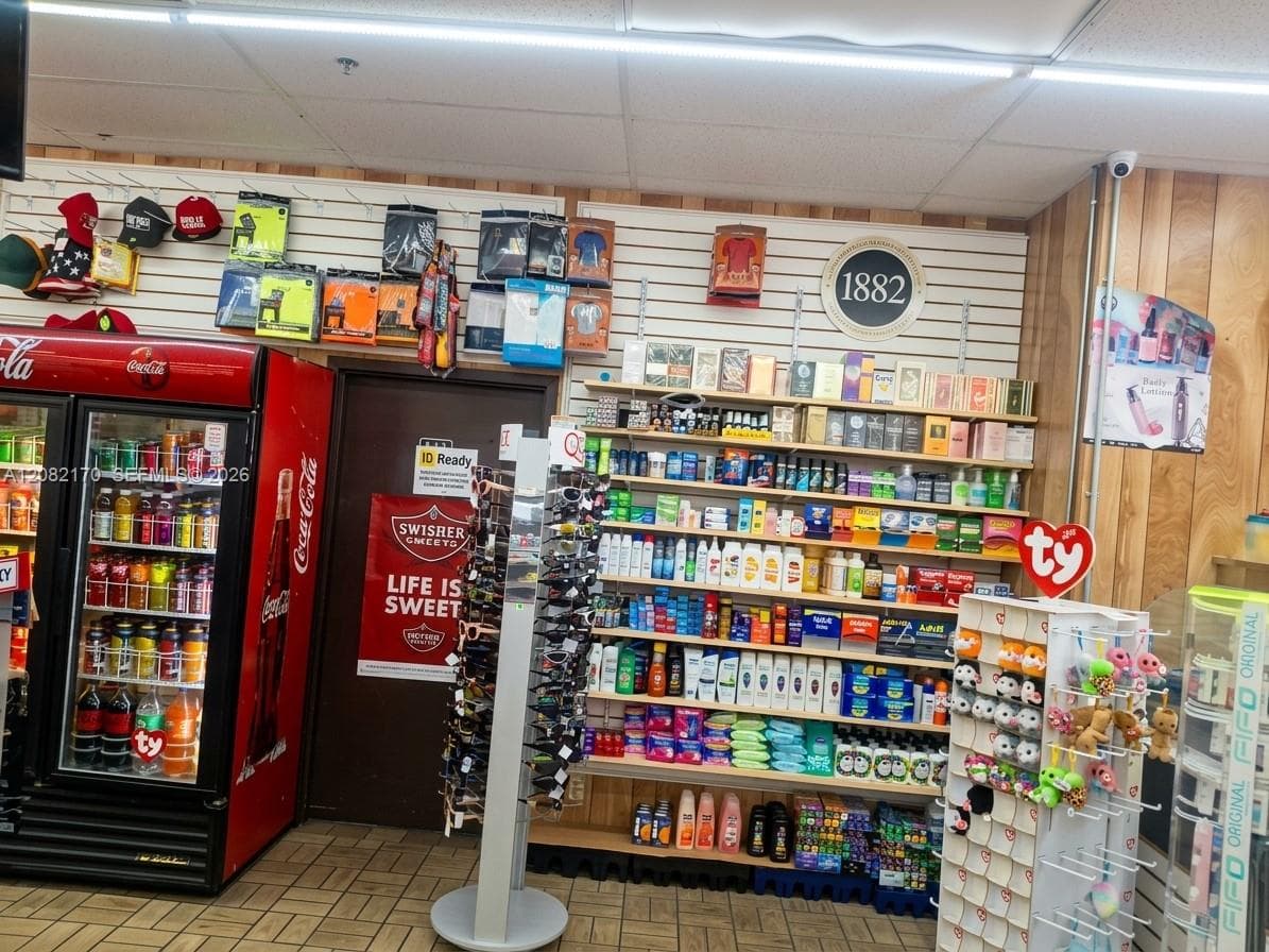 4400 W Sample Rd
