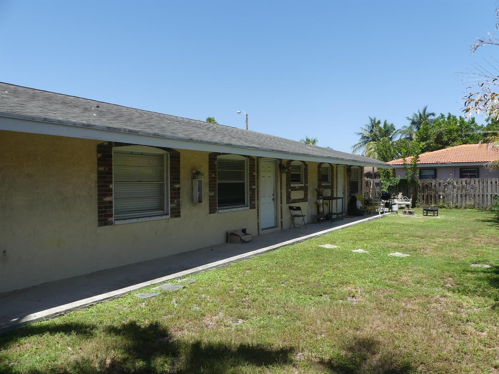 131 SW 15TH Street # 3