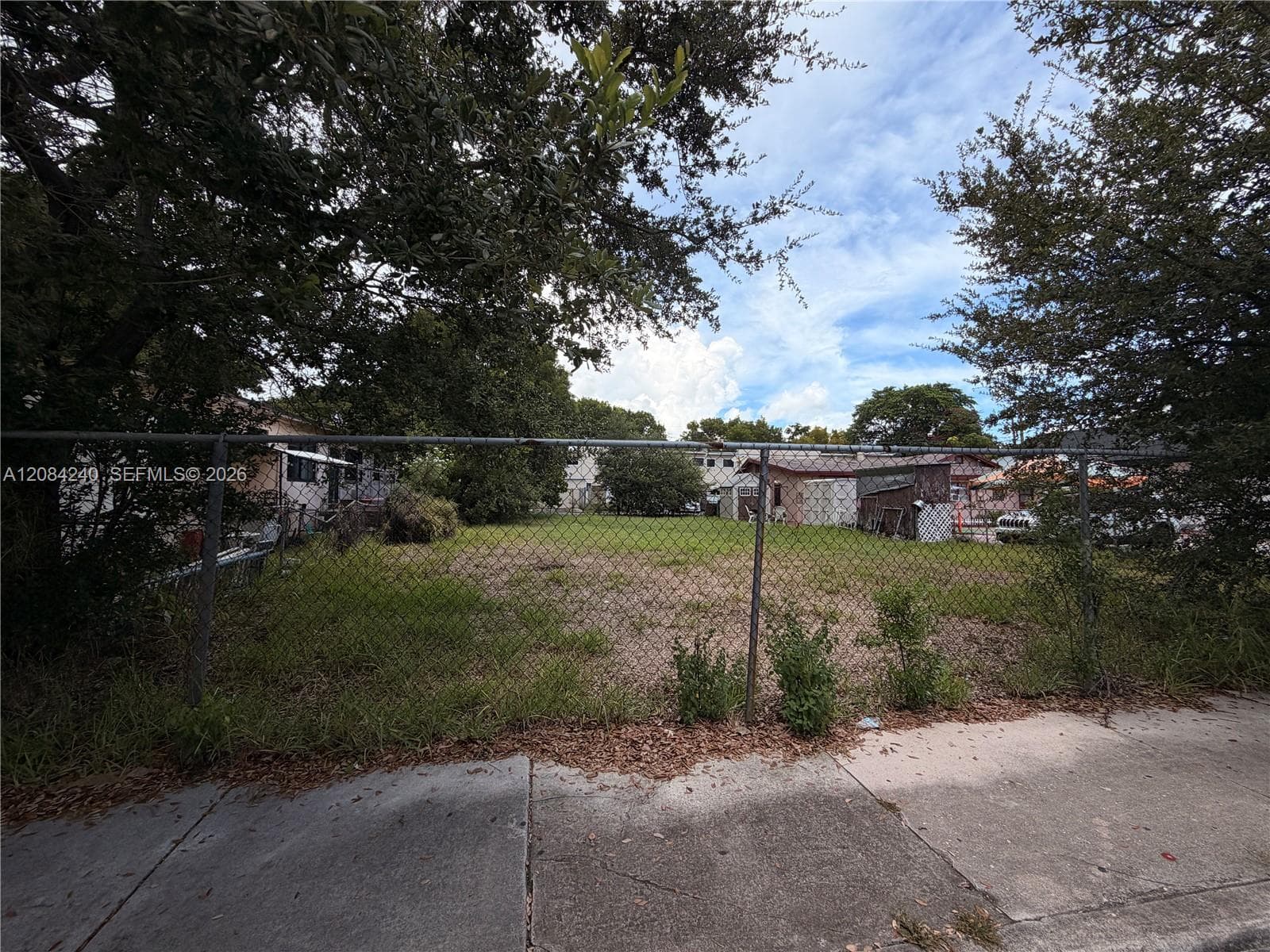 89 NW 34th Ter
