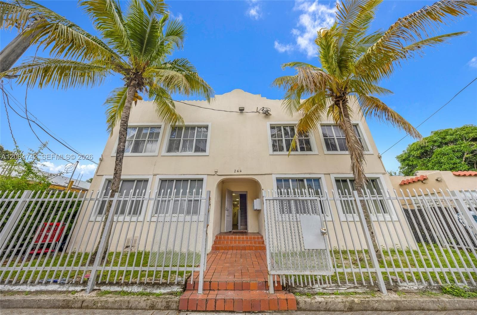 244 NW 34th St