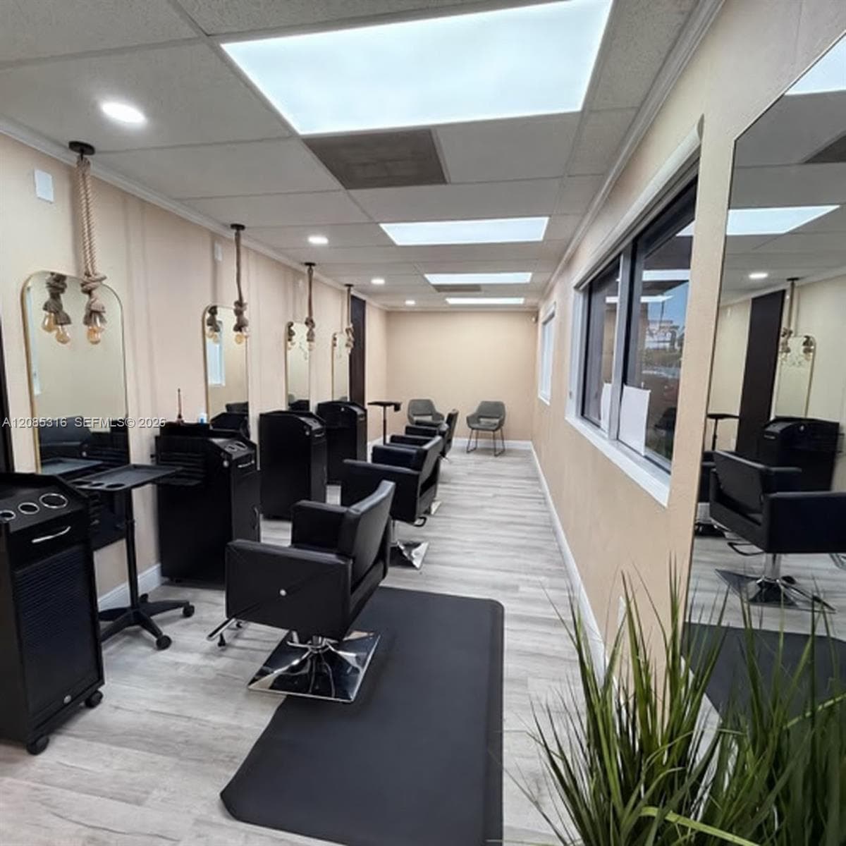 Beauty Salon for Sale near Tamiami Airport