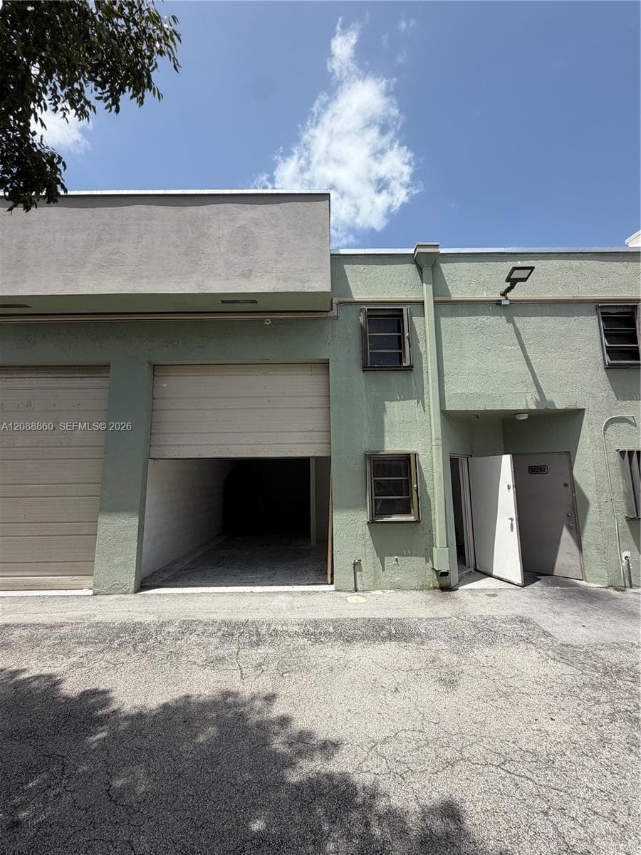 12290 SW 131st Ave # 14