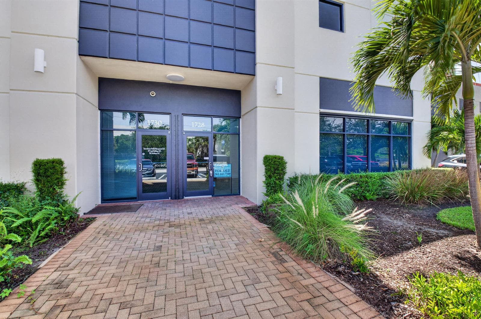 1728 CORPORATE Drive