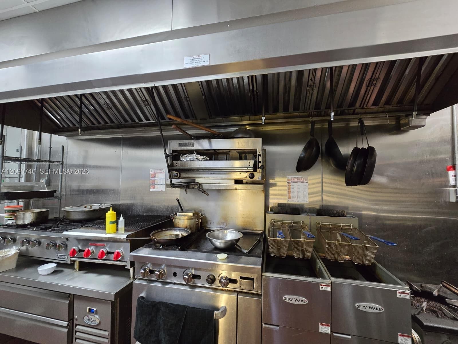 Turnkey Restaurant For Sale in Hialeah Fully Equip