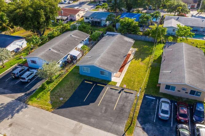 320 SW 10th Terrace