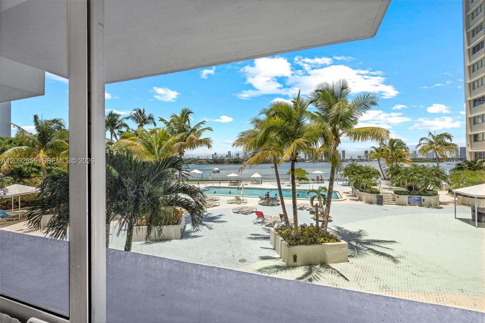 1200 West Ave # 7