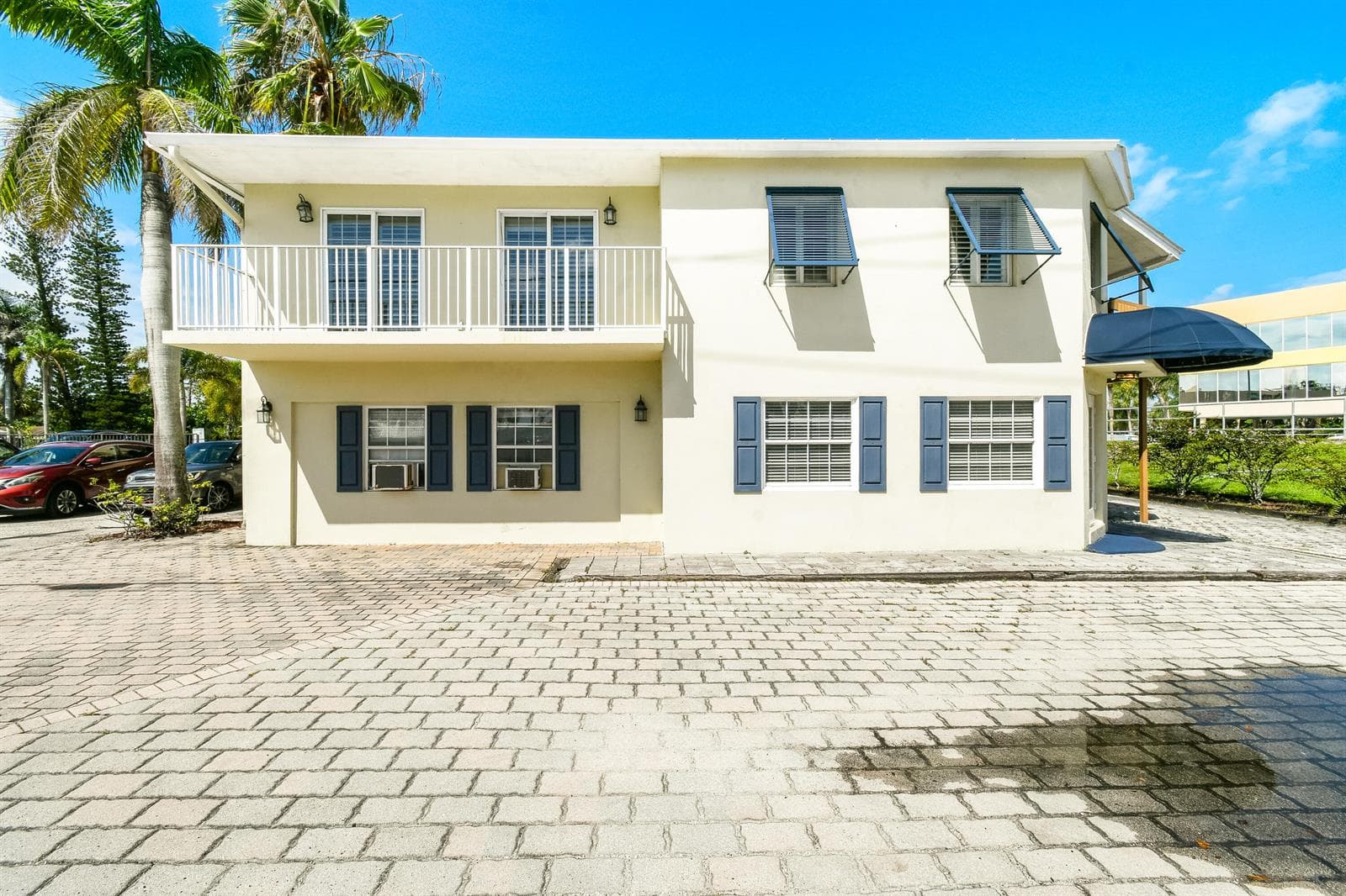 850 SW MARTIN DOWNS Boulevard